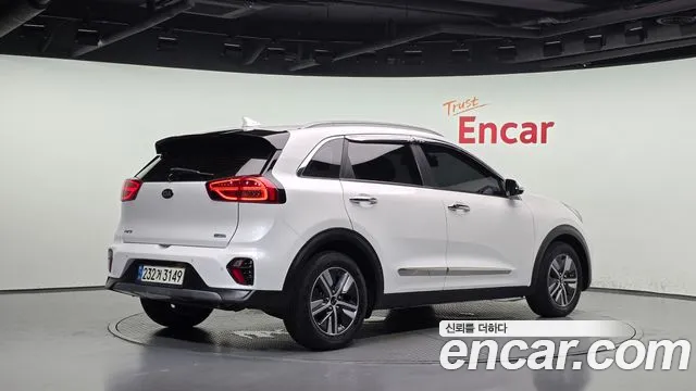 Kia Niro 2020 thumb 2
