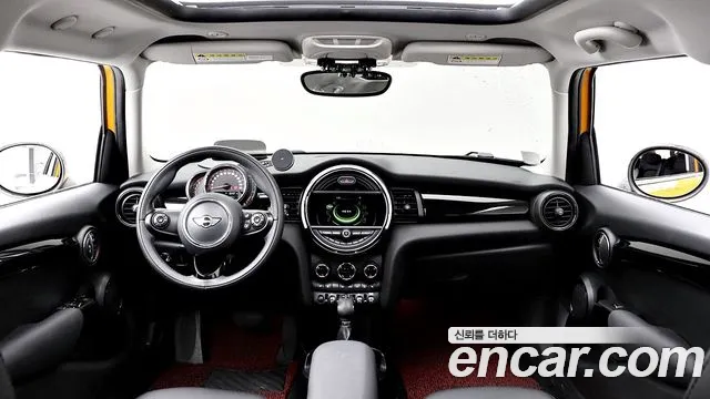 MINI Hatch 2018 thumb 7