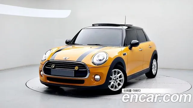 MINI Hatch 2018 thumb 11