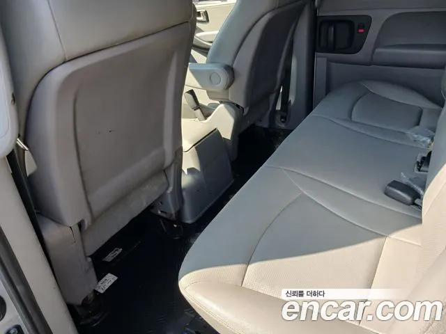 Hyundai Starex 2013 thumb 7