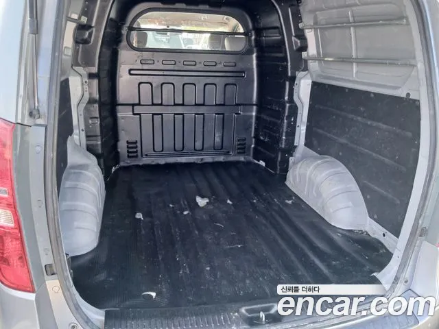 Hyundai Starex 2013 thumb 8