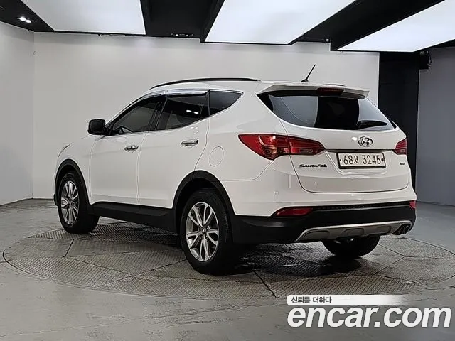 Hyundai Santa Fe 2013 thumb 4