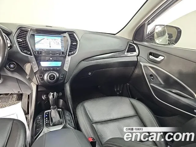 Hyundai Santa Fe 2013 thumb 6