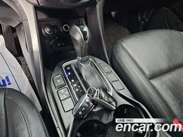 Hyundai Santa Fe 2013 thumb 8