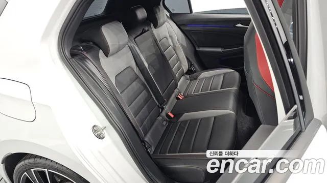 Volkswagen Golf Sportsvan 2023 thumb 11