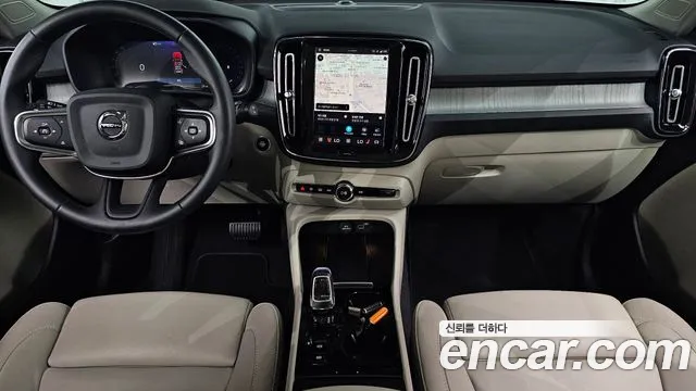 Volvo XC40 2024 thumb 7