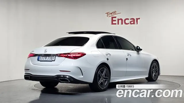 Mercedes-Benz C-Класс 2024 thumb 2
