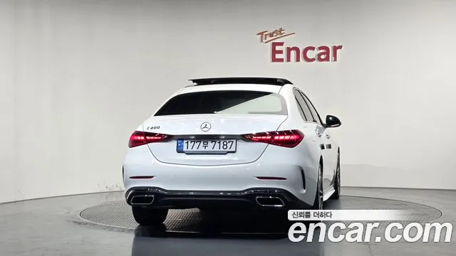 Mercedes-Benz C-Класс 2024 thumb 4