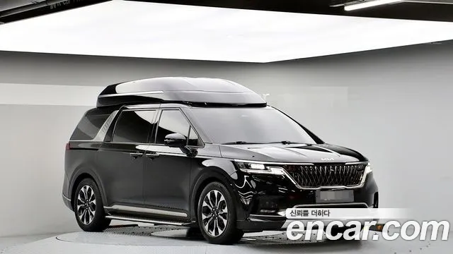 Kia Carnival 2022 thumb 3