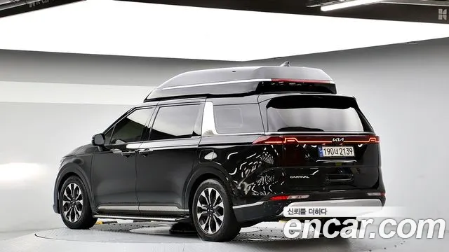 Kia Carnival 2022 thumb 4
