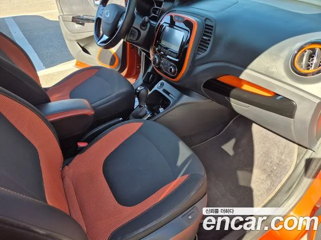 Renault-KoreaSamsung Captur 2014 thumb 10