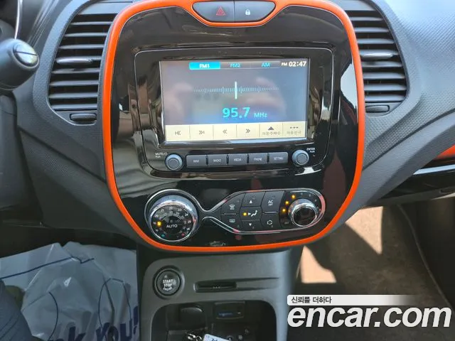 Renault-KoreaSamsung Captur 2014 thumb 12