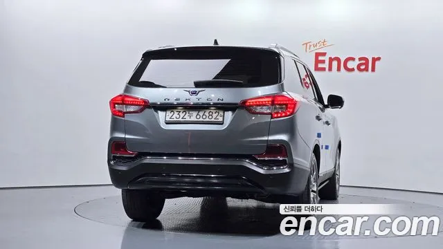 KG_Mobility_Ssangyong Rexton 2017 thumb 4