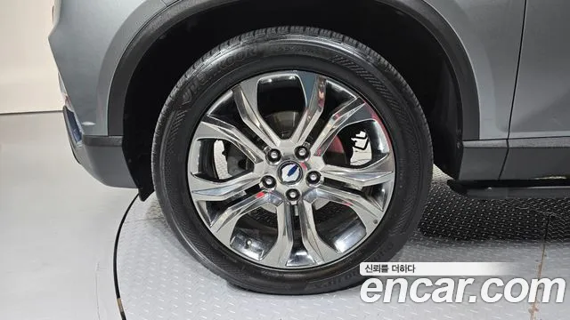 KG_Mobility_Ssangyong Rexton 2017 thumb 5