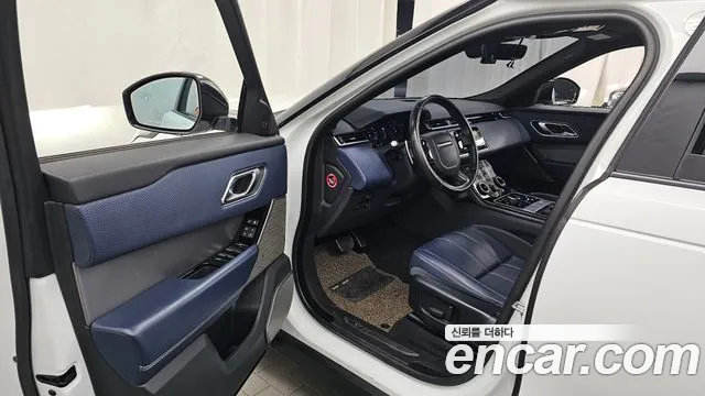 Land Rover Range Rover Velar 2018 thumb 9