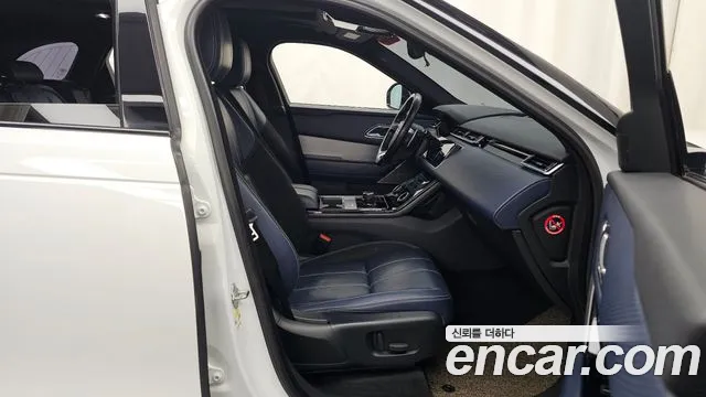 Land Rover Range Rover Velar 2018 thumb 10