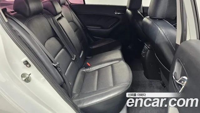 Kia K3 2014 thumb 12
