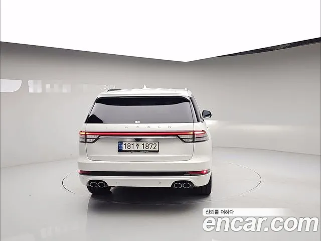 Lincoln Aviator 2023 thumb 4