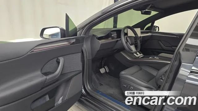 Tesla Model X 2026 thumb 10