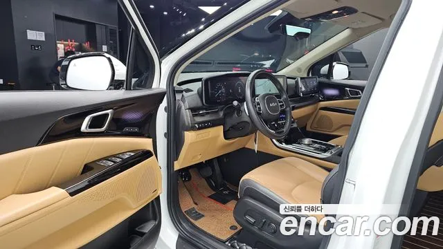 Kia Carnival 2023 thumb 9