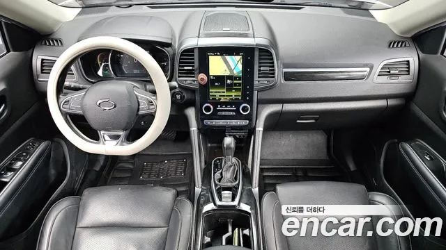Renault-KoreaSamsung Koleos 2016 thumb 7