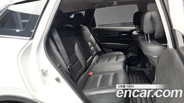 Renault-KoreaSamsung Koleos 2016 thumb 11