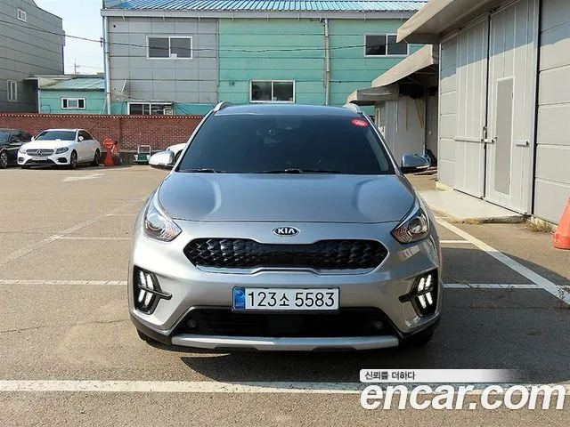 Kia Niro 2020 thumb 2