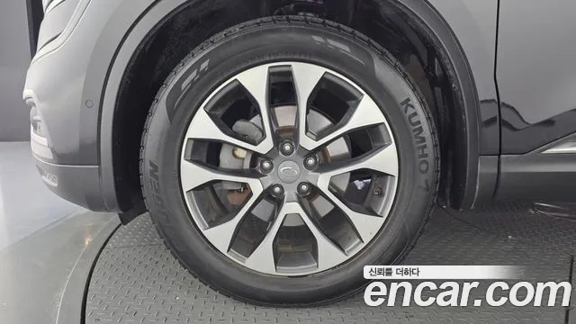 Renault-KoreaSamsung Koleos 2016 thumb 5