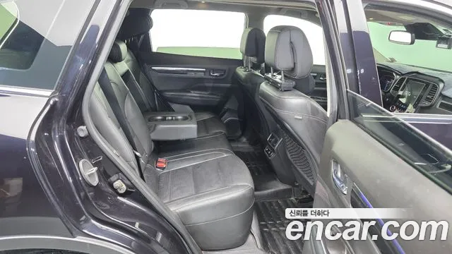 Renault-KoreaSamsung Koleos 2016 thumb 12