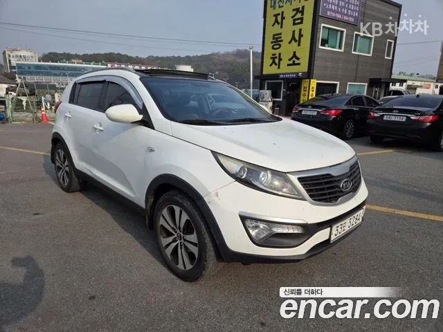 Kia Sportage 2010 thumb 6