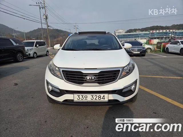 Kia Sportage 2010 thumb 11