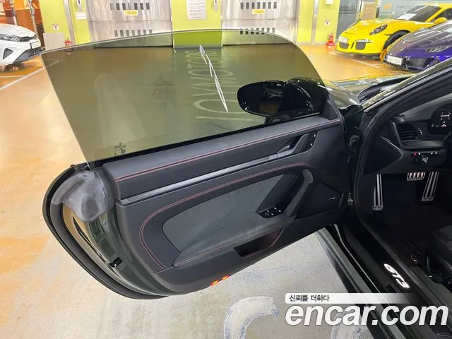 Porsche 911 2026 thumb 9