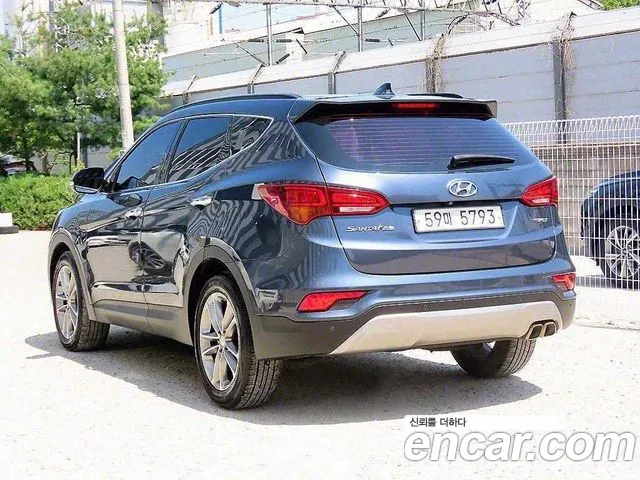 Hyundai Santa Fe 2015 thumb 3
