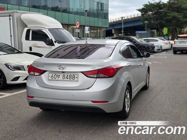 Hyundai Avante 2014 thumb 5