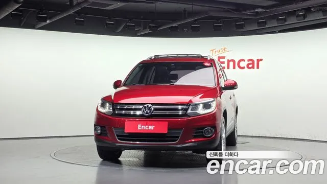 Volkswagen Tiguan 2012 thumb 3