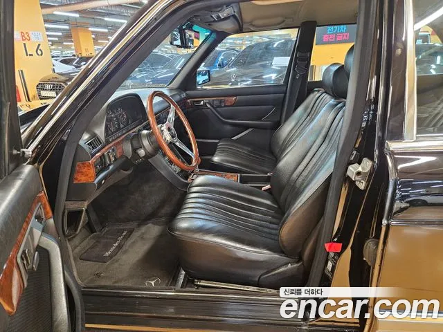 Mercedes-Benz SEL/SEC 1991 thumb 10