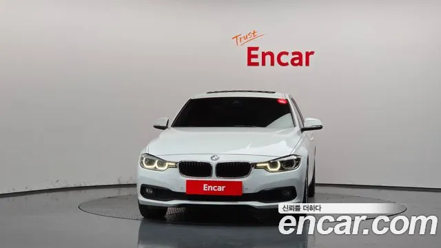 BMW 3-Series 2015 thumb 3