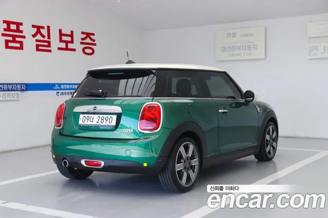 MINI Hatch 2019 thumb 4