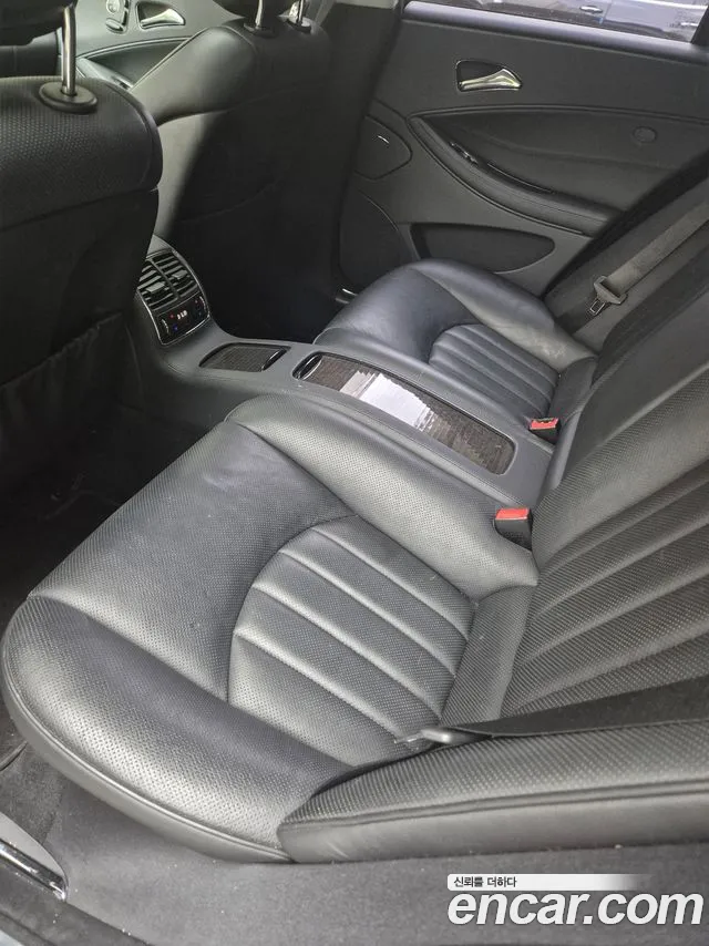 Mercedes-Benz CLS-Class 2010 thumb 9