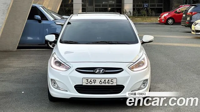 Hyundai Accent 2014 thumb 3