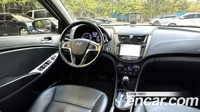 Hyundai Accent 2014 thumb 8
