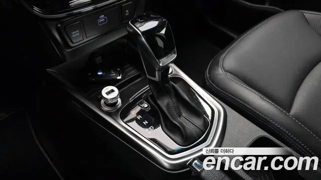 KG_Mobility_Ssangyong TIBOLI 2023 thumb 8