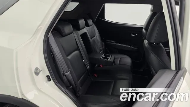KG_Mobility_Ssangyong TIBOLI 2023 thumb 10