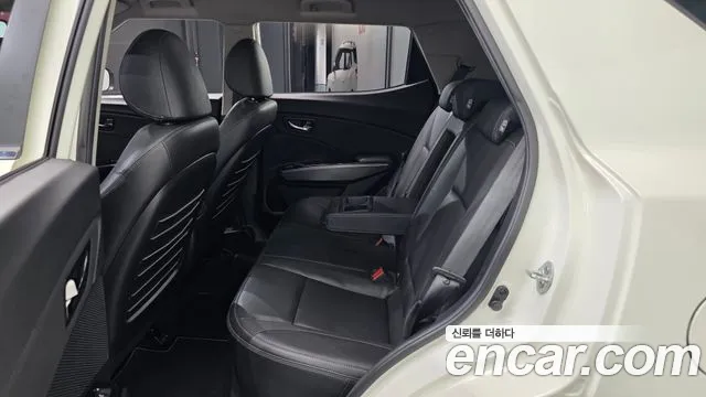 KG_Mobility_Ssangyong TIBOLI 2023 thumb 11