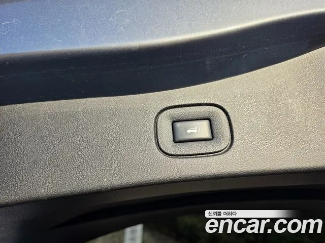 Renault-KoreaSamsung Koleos 2021 thumb 10