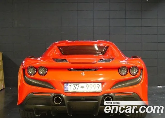 Ferrari F8 2021 thumb 3