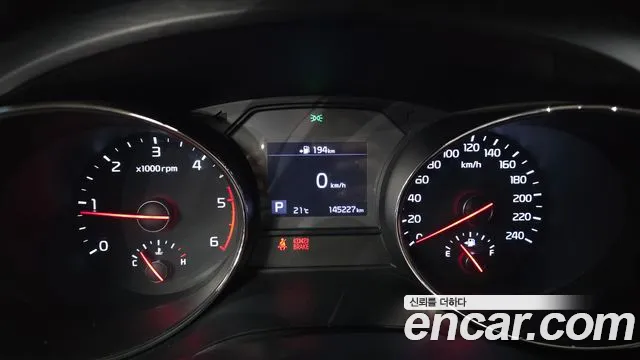 Kia Carnival 2019 thumb 8