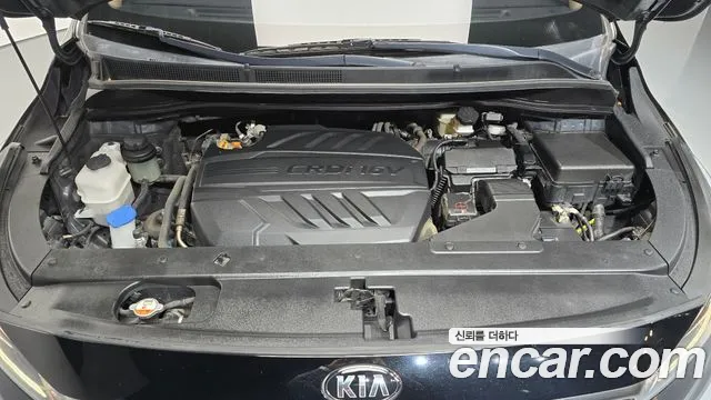 Kia Carnival 2020 thumb 6