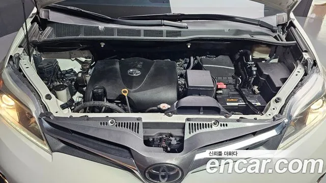 Toyota Sienna 2018 thumb 6