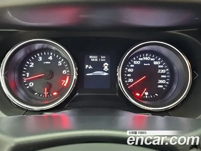 Renault-KoreaSamsung Latitude 2015 thumb 6